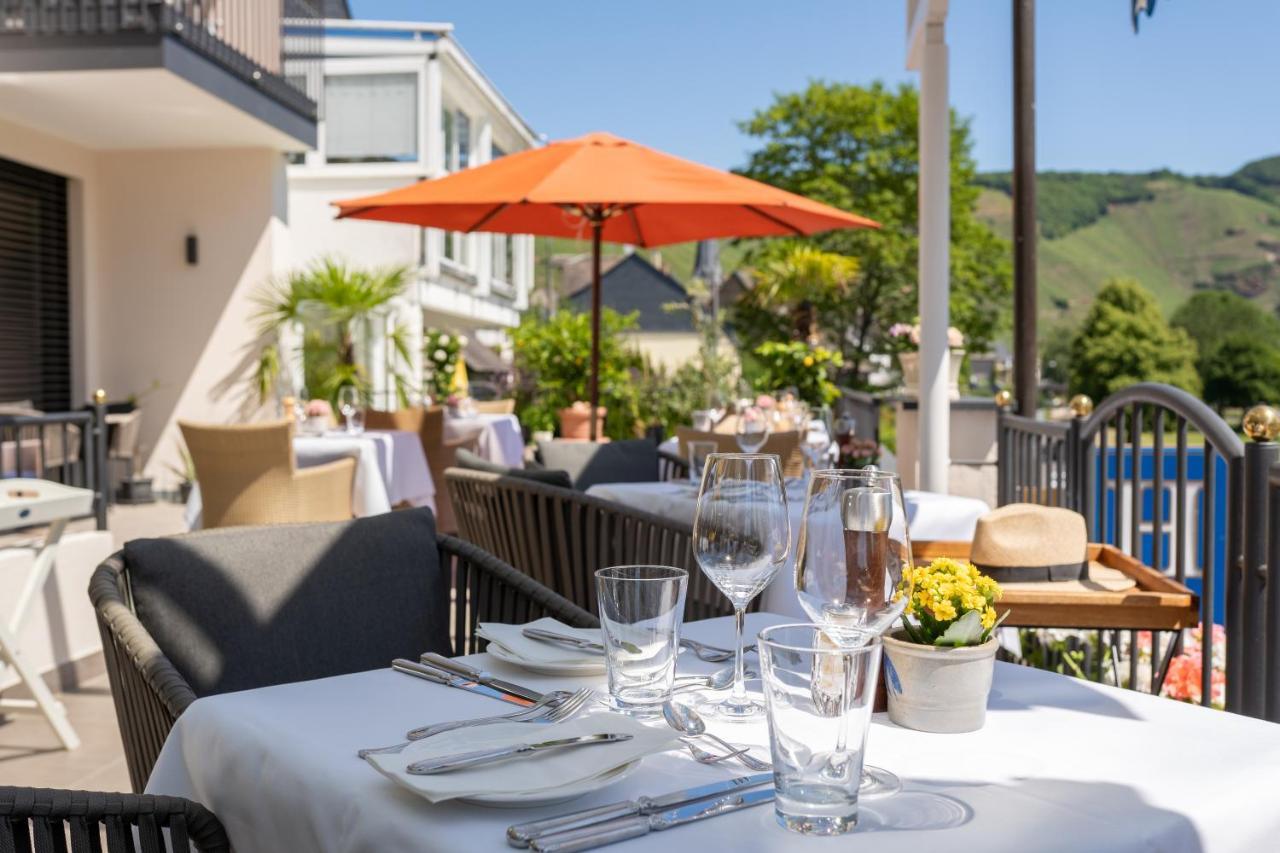 Zur Traube Hotel 4*