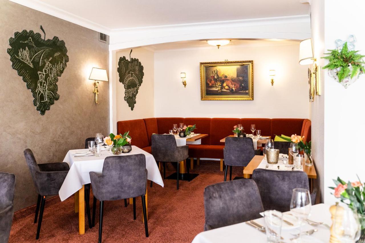 Hotel Zur Traube 4*