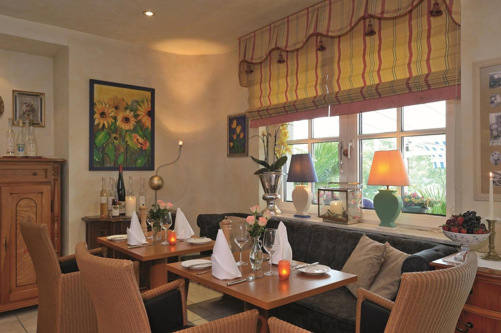 Hotel Zur Traube 4*